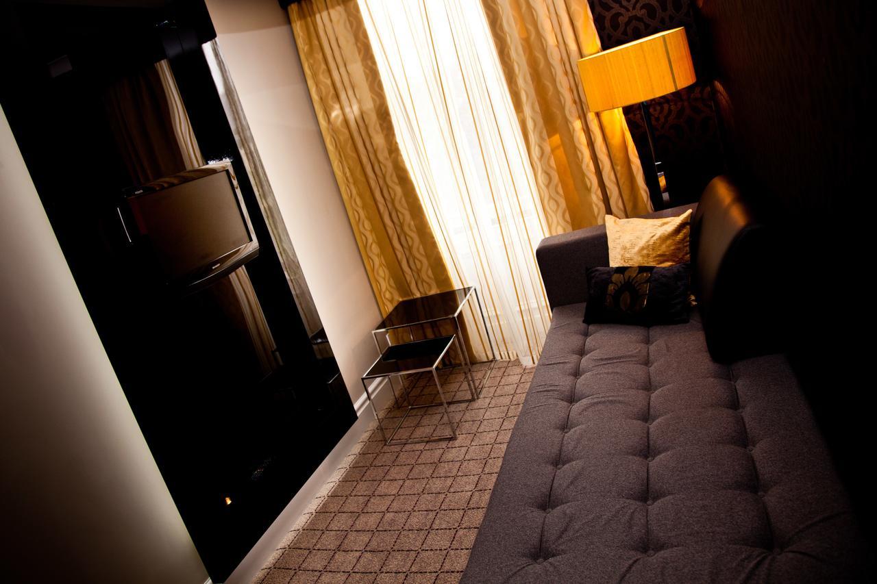 New Northumbria Hotel Нюкасъл ъпон Тайн Екстериор снимка