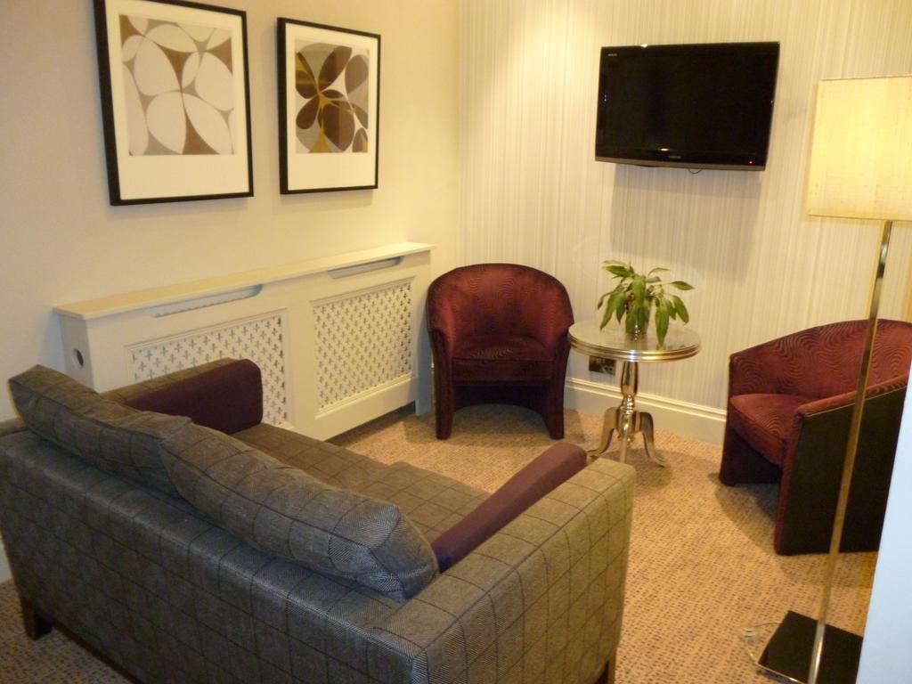 New Northumbria Hotel Нюкасъл ъпон Тайн Екстериор снимка